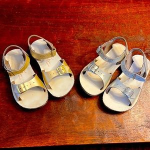 Gold and silver saltwater sandals size 9